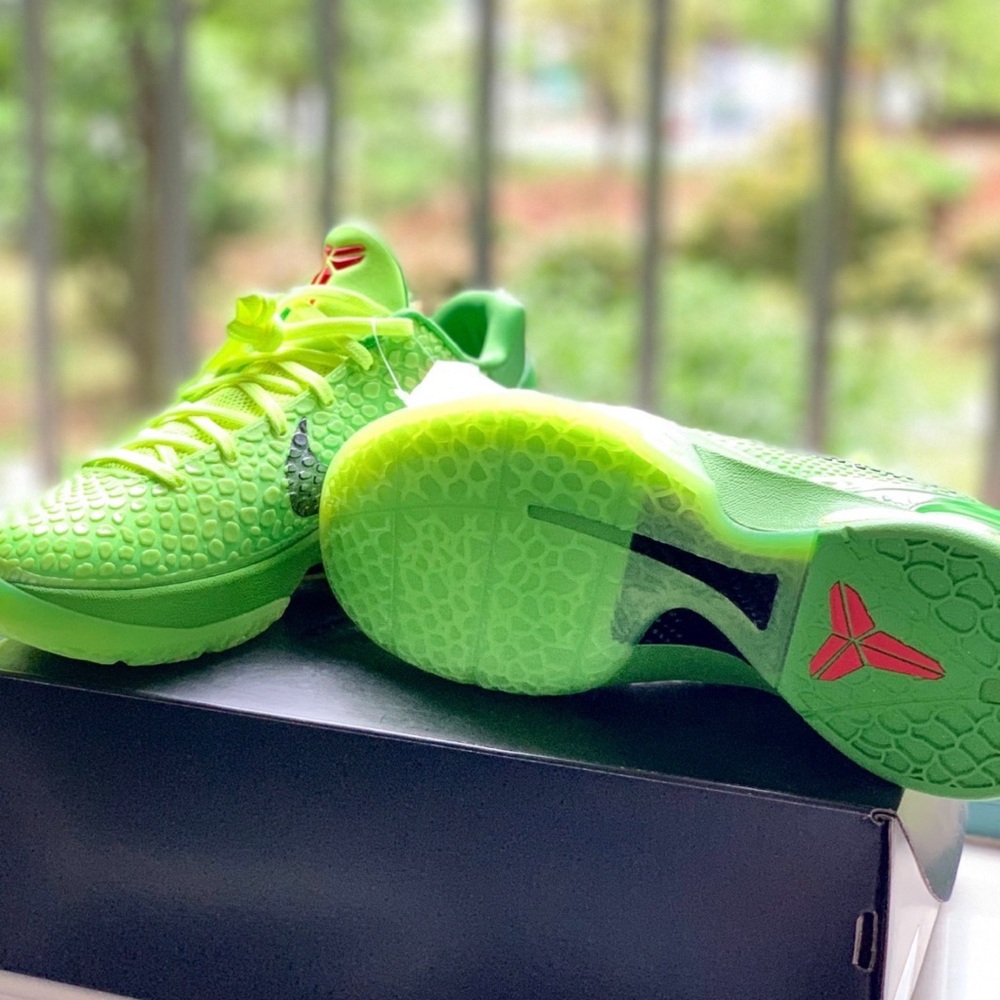 Nike Kobe 6 Grinches Protro Green - image 3